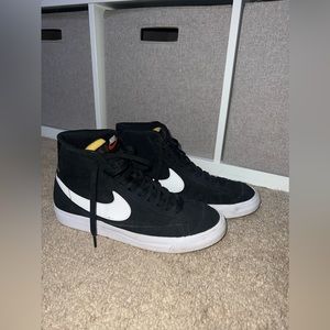Black Nike Blazers Men’s 8